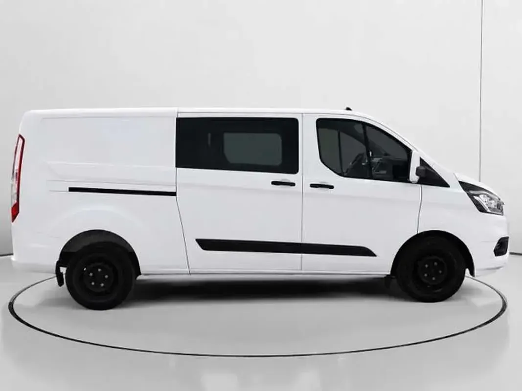 Usado Ford Transit Custom Trend 131 CV (96 kW) 2022 Blanco Van