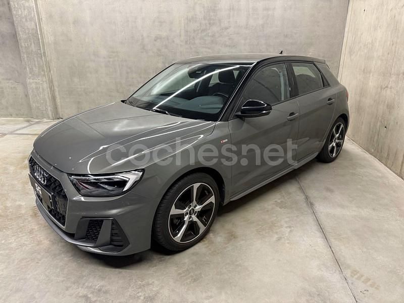 Usado Audi A1 Sportback S-Line 110 CV (80 kW) 2023 Gris / plata Utilitario