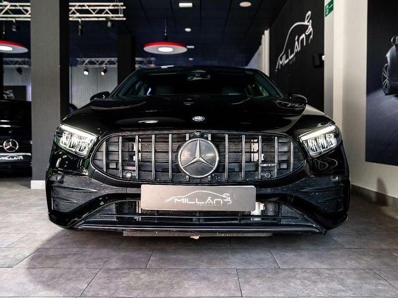 Usado Mercedes A35 AMG 306 CV (225 kW) 2023 Negro Berlina