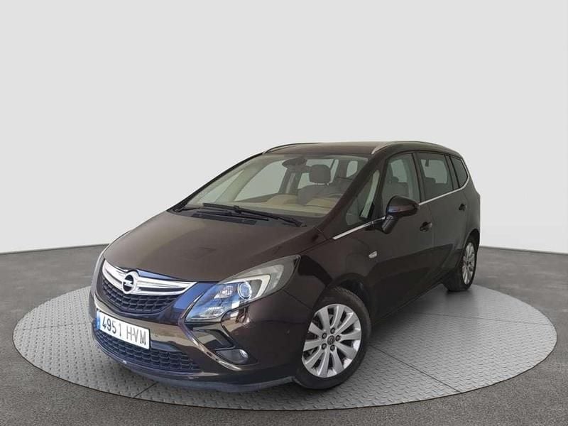 Usado Opel Zafira Tourer Excellence 131 CV (96 kW) 2014 Marrón Monovolumen