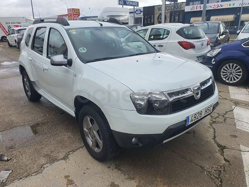 Usado Dacia Duster Lauréate 110 CV (80 kW) 2013 Blanco SUV