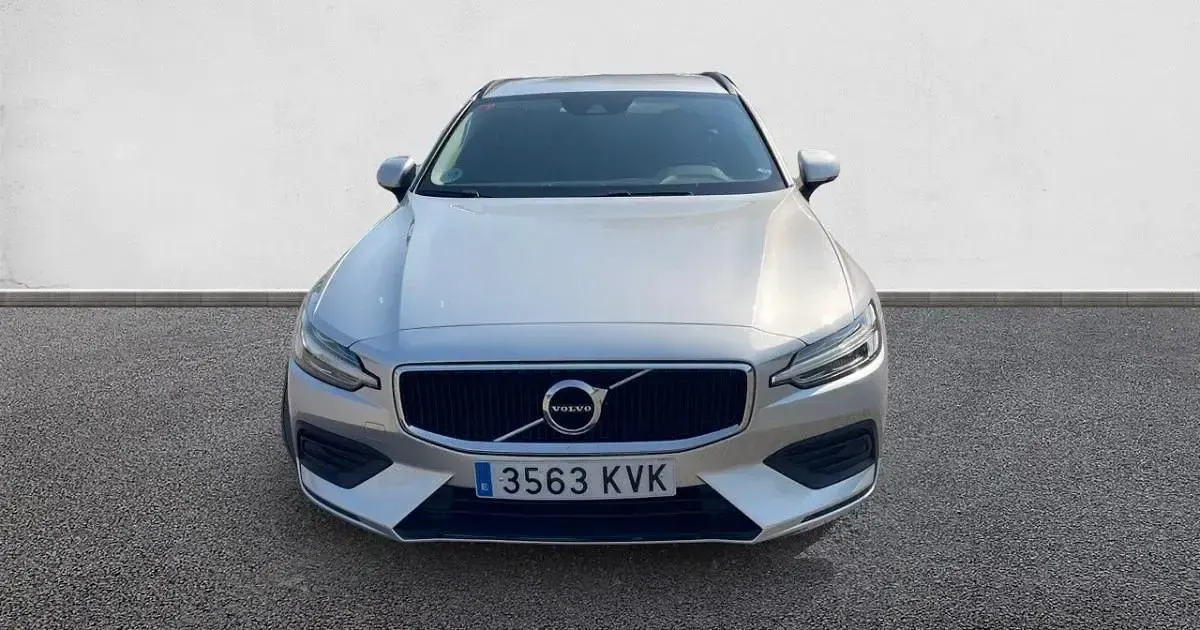 Usado Volvo V60 Momentum 190 CV (139 kW) 2019 Familiar