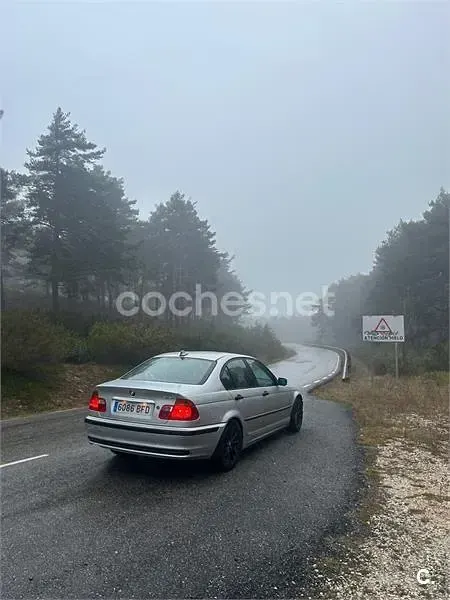 Usado BMW 318 118 CV (86 kW) 2001 Gris / plata Berlina