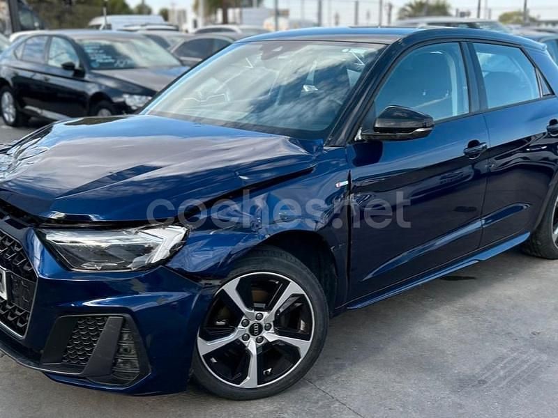 Usado Audi A1 116 CV (85 kW) 2025 Azul Utilitario