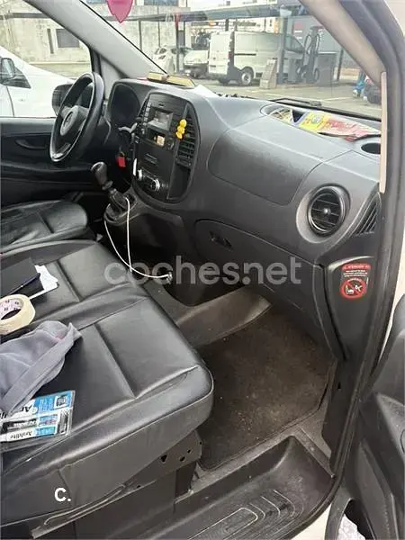 Usado Mercedes Vito Marco Polo 88 CV (64 kW) 2019 Blanco Van