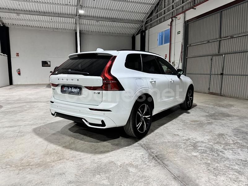 Usado Volvo XC60 Kinetic 197 CV (144 kW) 2022 Blanco SUV