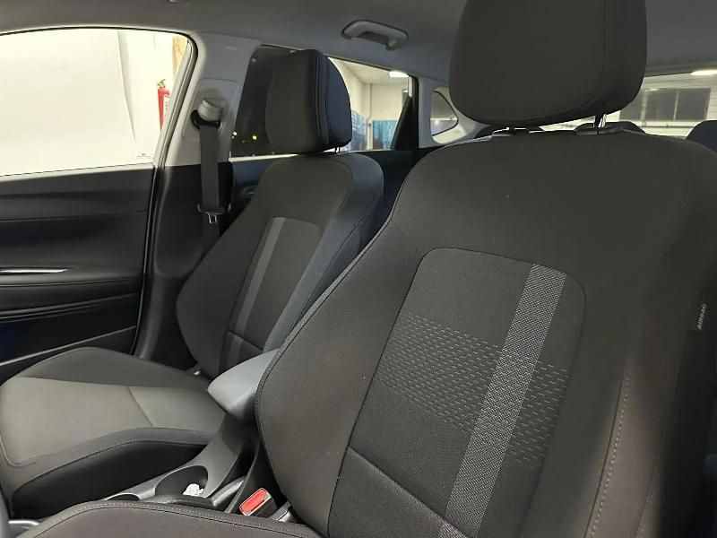 Usado Hyundai i20 100 CV (73 kW) 2025 Blanco