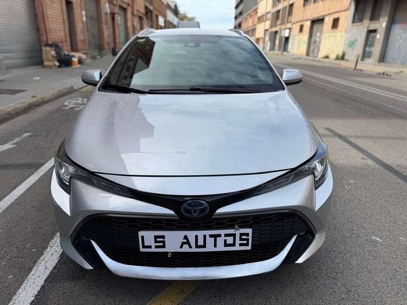 Käytetty Toyota Corolla Active 122 HP (89 kW) 2020 Hopea Farmari