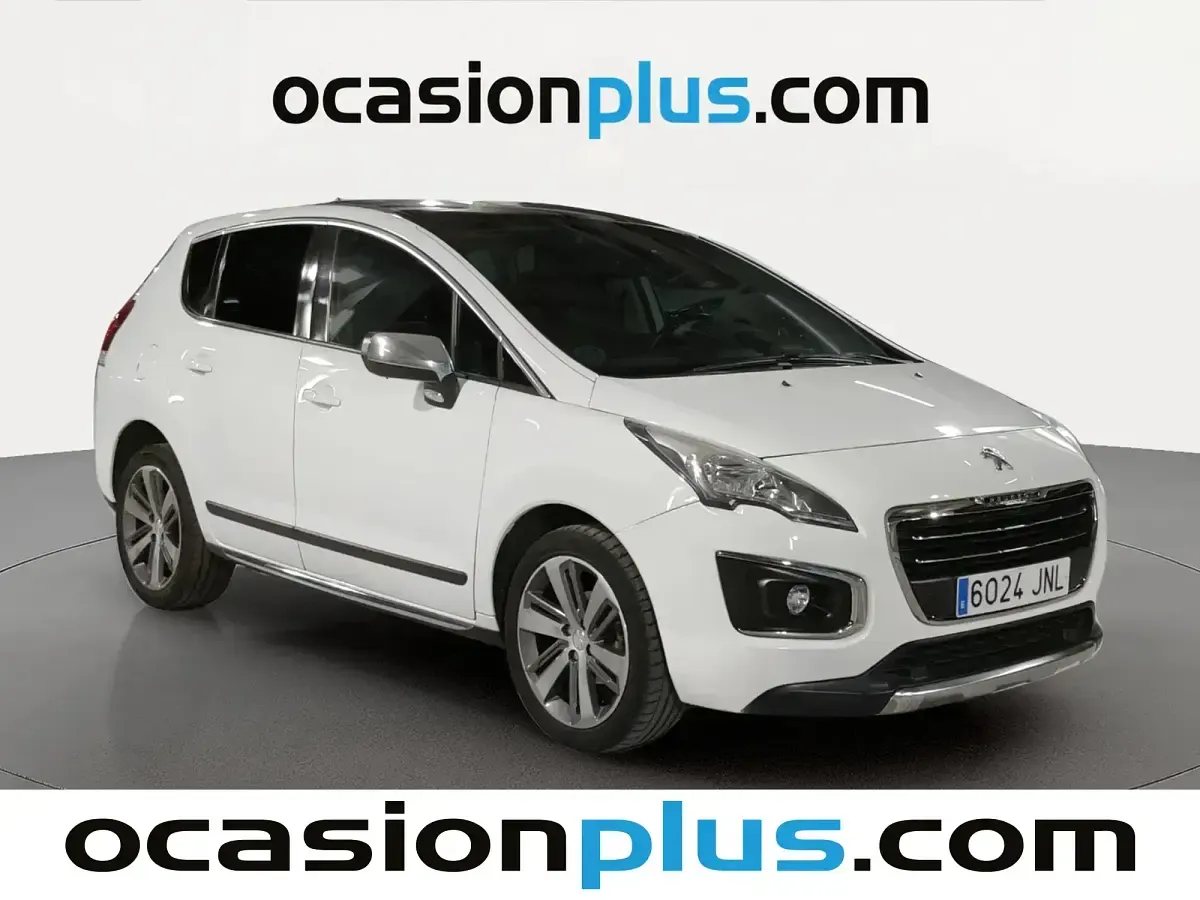 Usado Peugeot 3008 Allure 131 CV (96 kW) 2016 Blanco Monovolumen