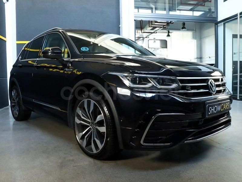 Usado VW Tiguan R-line 150 CV (110 kW) 2022 Negro SUV