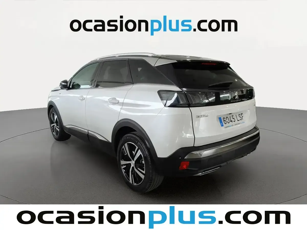 Usado Peugeot 3008 GT 130 CV (95 kW) 2021 Blanco SUV