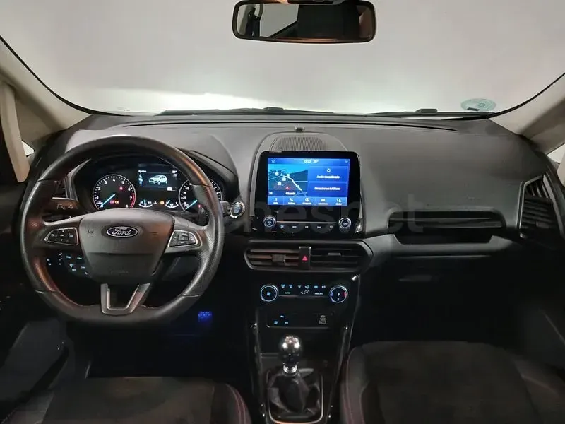 Usado Ford Ecosport ST-Line 125 CV (91 kW) 2023 Gris / plata SUV