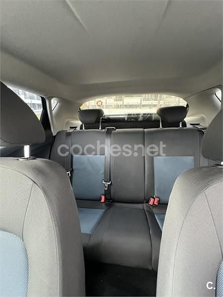 Usado Seat Ibiza I-Tech 90 CV (66 kW) 2015 Azul Berlina