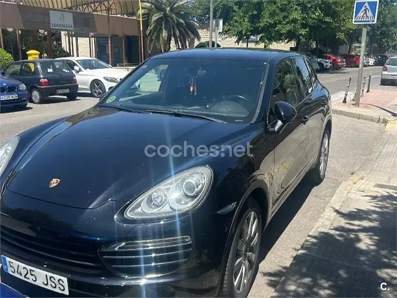Usado Porsche Cayenne 240 CV (176 kW) 2010 Negro SUV