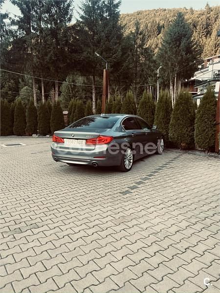 Usado BMW 530 258 CV (189 kW) 2017 Gris / plata Familiar