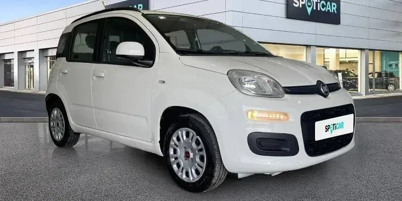 Usado Fiat Panda Lounge 69 CV (50 kW) 2019 Blanco Utilitario