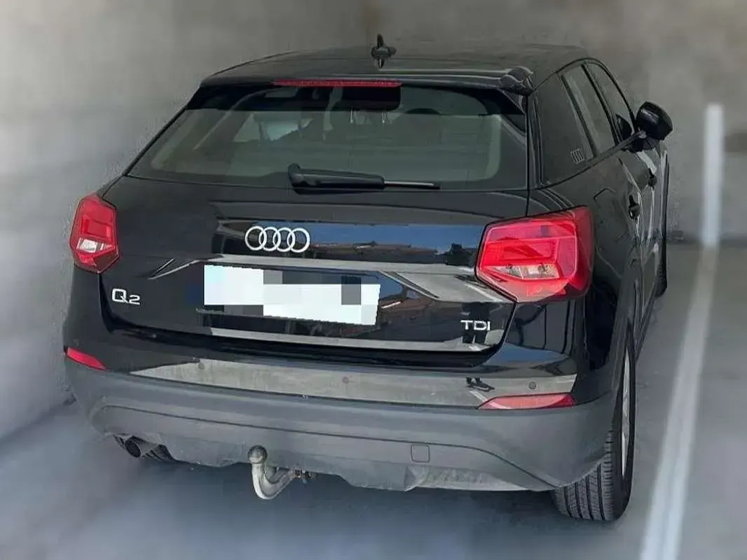 Usado Audi Q2 Premium 116 CV (85 kW) 2017 Negro SUV