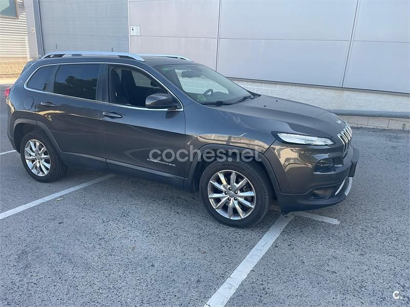 Gris / plata Usado 2015 Jeep Cherokee Limited SUV | 13.990 € (Precio justo) - Imagen 1/4