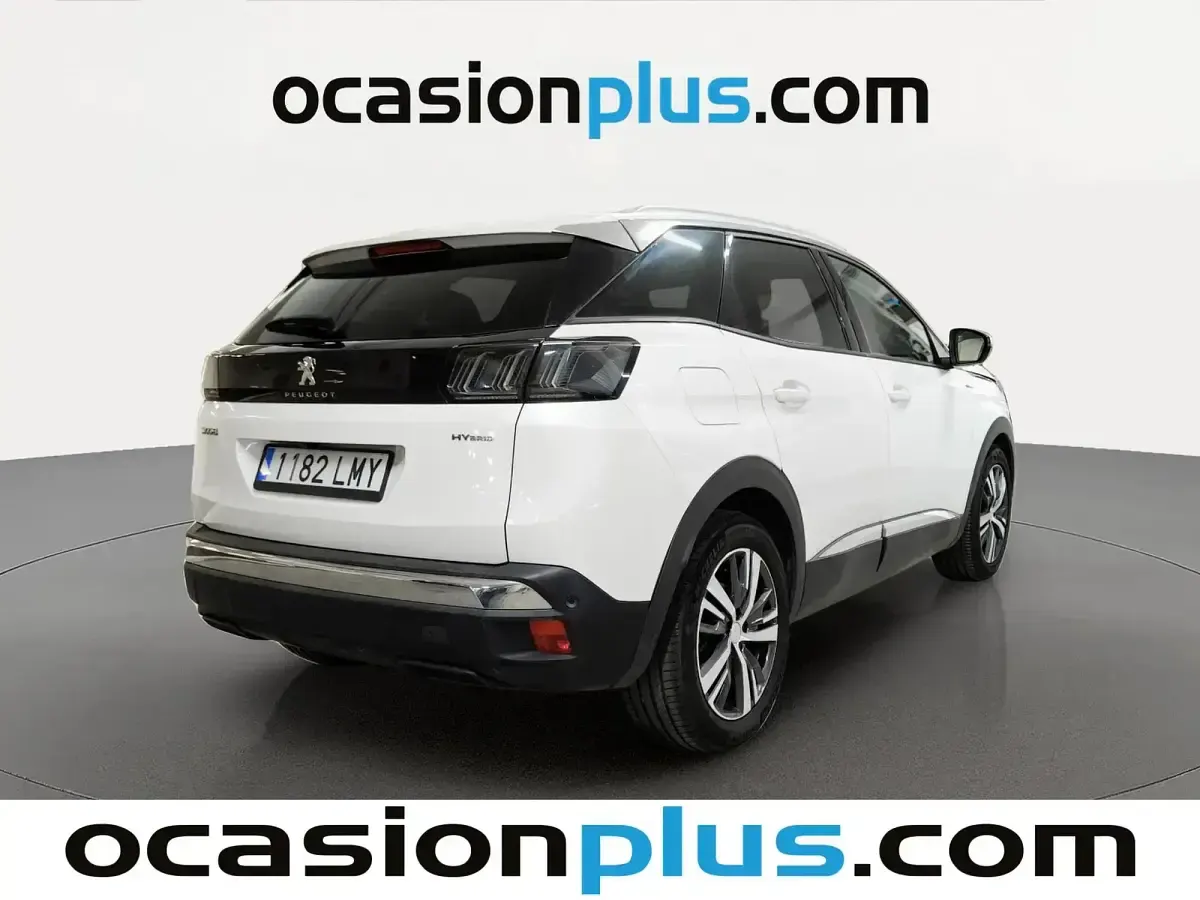 Usado Peugeot 3008 Allure 225 CV (165 kW) 2021 Blanco SUV