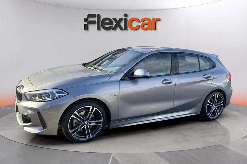 Usado BMW 118 136 CV (100 kW) 2024 Gris Utilitario