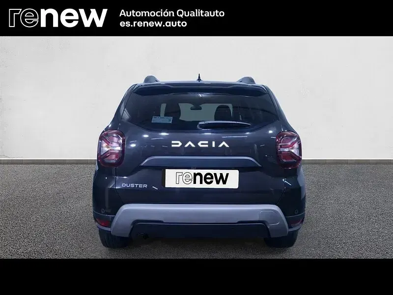 Usado Dacia Duster Journey 100 CV (73 kW) 2024 Negro SUV