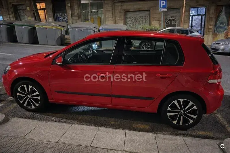 Usado VW Golf VI Advance 122 CV (89 kW) 2009 Rojo Utilitario