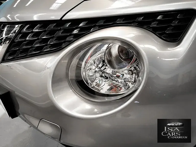 Usado Nissan Juke Acenta 110 CV (80 kW) 2015 Gris / plata SUV