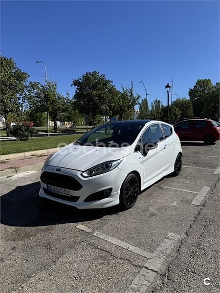 Blanco Usado 2017 Ford Fiesta ST-Line Berlina | 9500 € (Buen precio) - Imagen 1/4