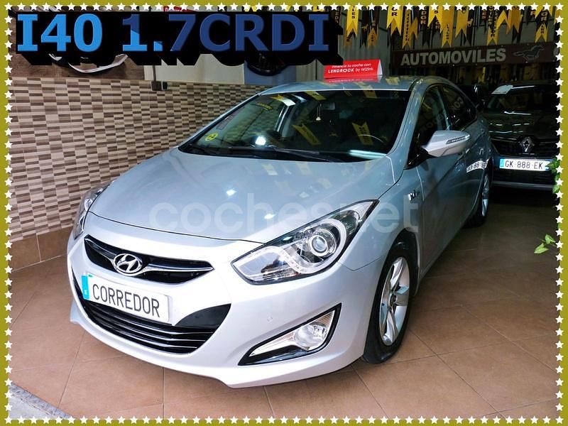 Gris / plata Usado 2014 Hyundai i40 Berlina | 8200 € (Precio justo) - Imagen 1/3