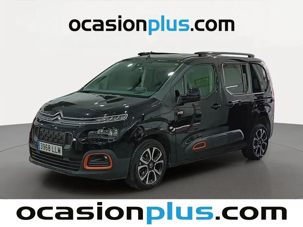 Begagnad Citroën Berlingo Shine 131 HK (96 kW) 2020 Minibuss