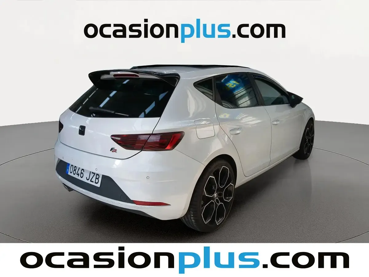 Usado Seat Leon FR 150 CV (110 kW) 2017 Blanco Utilitario