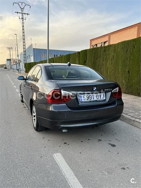 Usado BMW 320 163 CV (119 kW) 2006 Gris / plata Berlina
