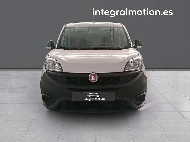 Usado Fiat Doblò 95 HP (69 kW) 2021 Branco Monovolume