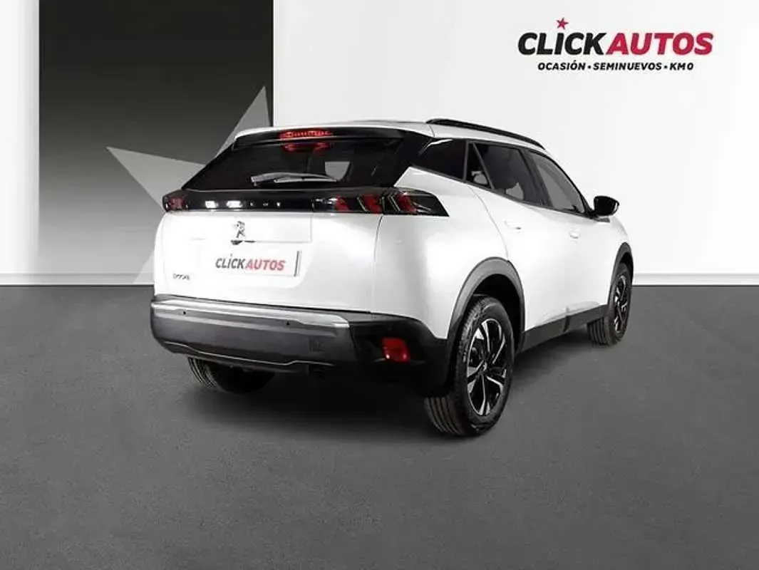 Usado Peugeot 2008 Allure 101 CV (74 kW) 2023 Blanco SUV