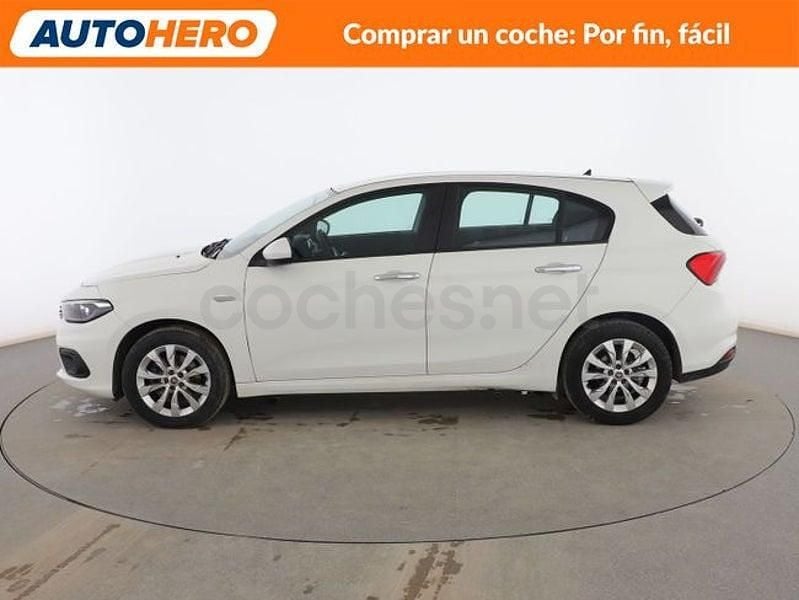 Usado Fiat Tipo Easy 95 CV (69 kW) 2017 Blanco Berlina