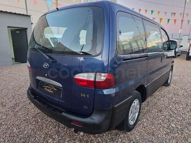 Usado Hyundai H-1 140 CV (102 kW) 2004 Azul Monovolumen