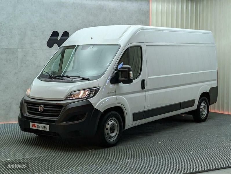 Blanco Usado 2021 Fiat Ducato Van | 17.490 € (Caro) - Imagen 1/4
