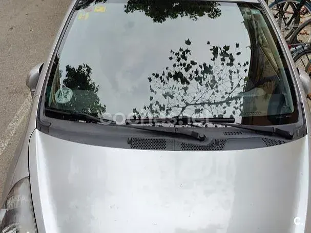 Usado Honda Jazz ES 83 CV (61 kW) 2002 Gris / plata Utilitario