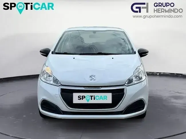 Usado Peugeot 208 Active 75 CV (55 kW) 2018 Blanco Utilitario