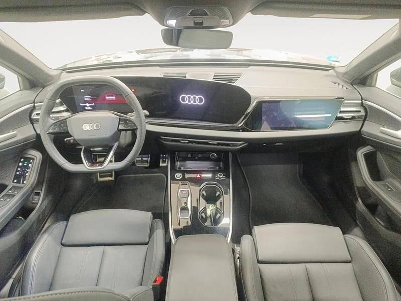 Usado Audi A5 S-Line 204 CV (150 kW) 2025 Gris/plata