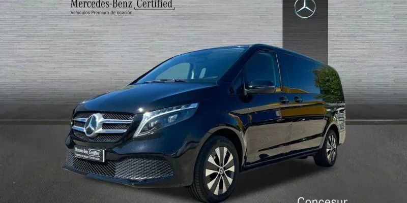 Negro Usado 2023 Mercedes V250 Monovolumen | 44.876 € - Imagen 1/4