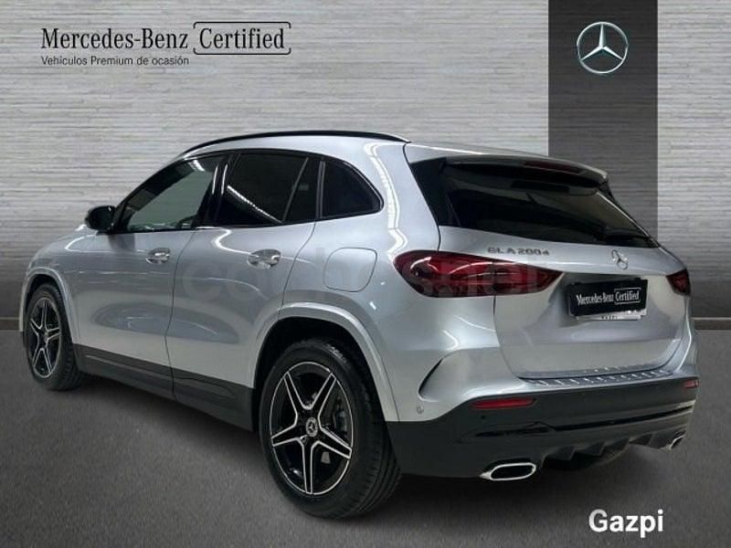 Usado Mercedes GLA200 150 CV (110 kW) 2025 Gris / plata SUV
