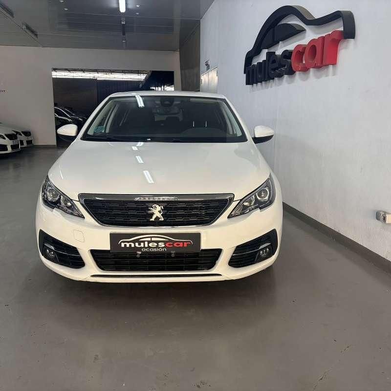 Usado Peugeot 308 Style 131 CV (96 kW) 2021 Blanco Utilitario