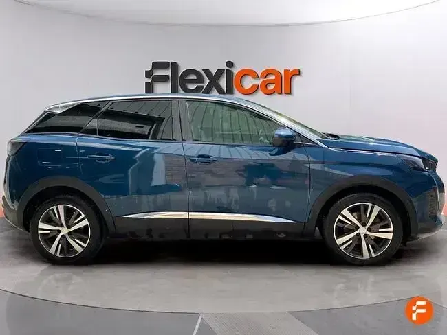 Usado Peugeot 3008 Active 130 CV (95 kW) 2021 Azul SUV