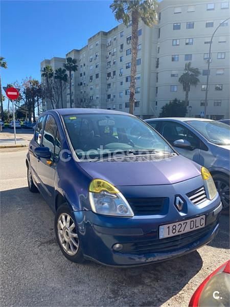 Usado Renault Modus Privilege 80 CV (58 kW) 2005 Azul Monovolumen