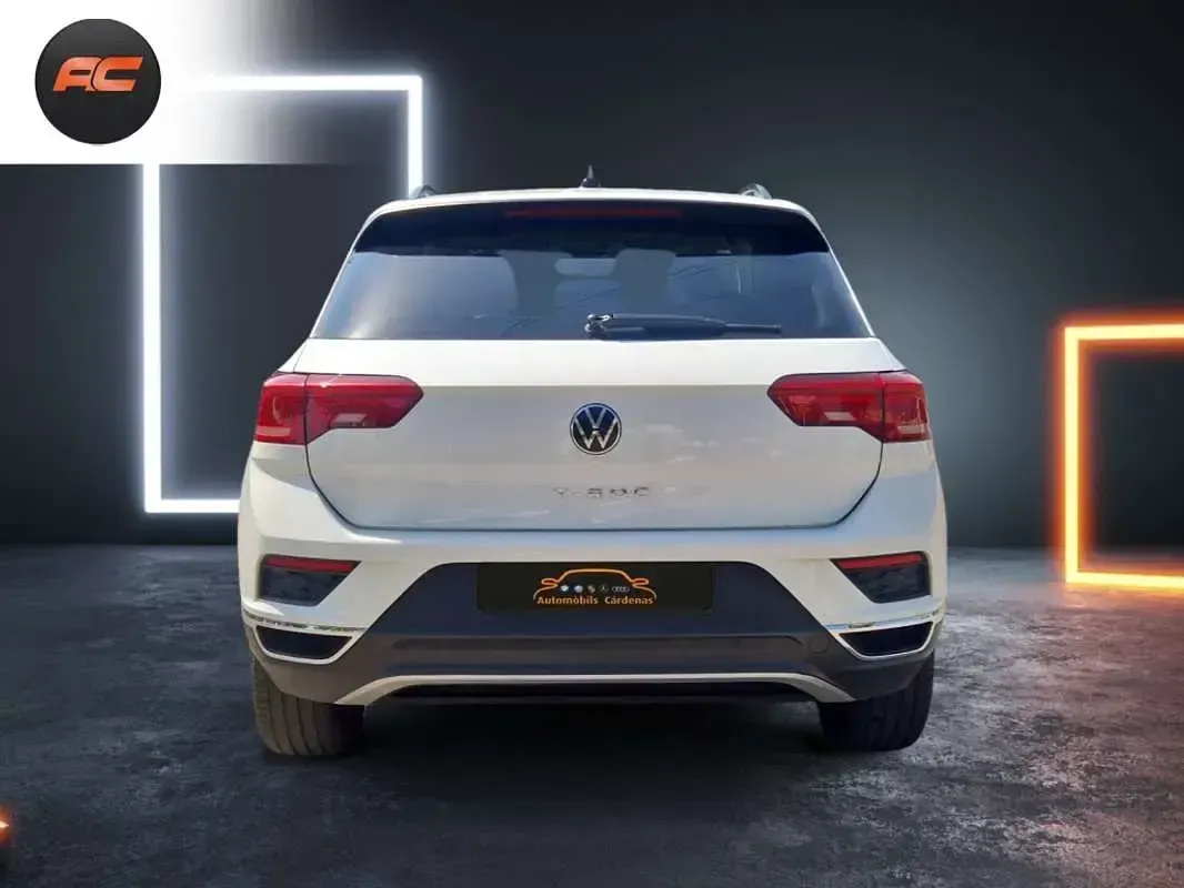 Usado VW T-Roc Advance 150 CV (110 kW) 2021 Blanco SUV