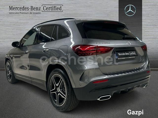 Nuevo Mercedes GLA200 150 CV (110 kW) 2025 Gris / plata SUV