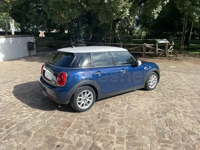 Usado Mini Cooper D 116 CV (85 kW) 2015 Azul Utilitario