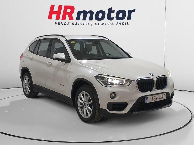Usado BMW X1 Advantage 151 CV (111 kW) 2015 Blanco SUV