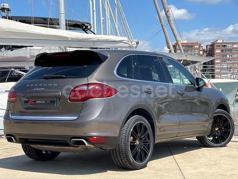 Usado Porsche Cayenne 245 CV (180 kW) 2012 Marrón SUV